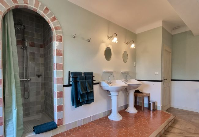 Villa in Lorgues - Domaine du Bonheur Villa in Lorgues - Domaine du Bonheur