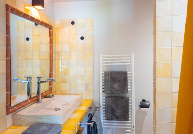 Villa in Lorgues - Le Jardin des Enfants Villa in Lorgues - Le Jardin des Enfants