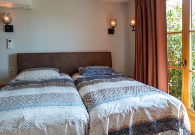 Villa in Lorgues - Le Jardin des Enfants Villa in Lorgues - Le Jardin des Enfants