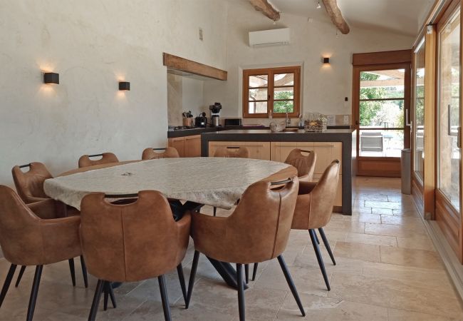 Villa in Lorgues - Le Jardin des Enfants Villa in Lorgues - Le Jardin des Enfants