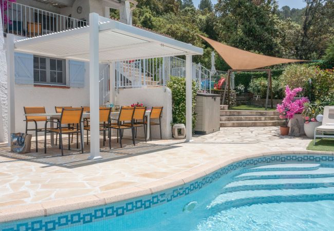 Villa in Tourtour - Bellevue Villa in Tourtour - Bellevue