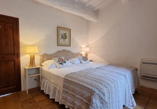 Villa in Grimaud - La Colline d’Or Villa in Grimaud - La Colline d’Or