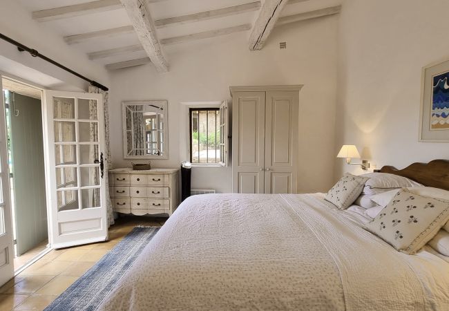 Villa in Grimaud - La Colline d’Or Villa in Grimaud - La Colline d’Or