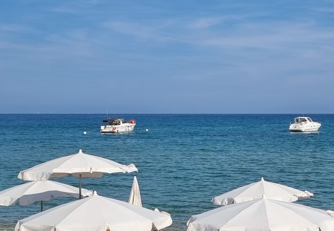 Villa in Grimaud - La Colline d’Or Villa in Grimaud - La Colline d’Or