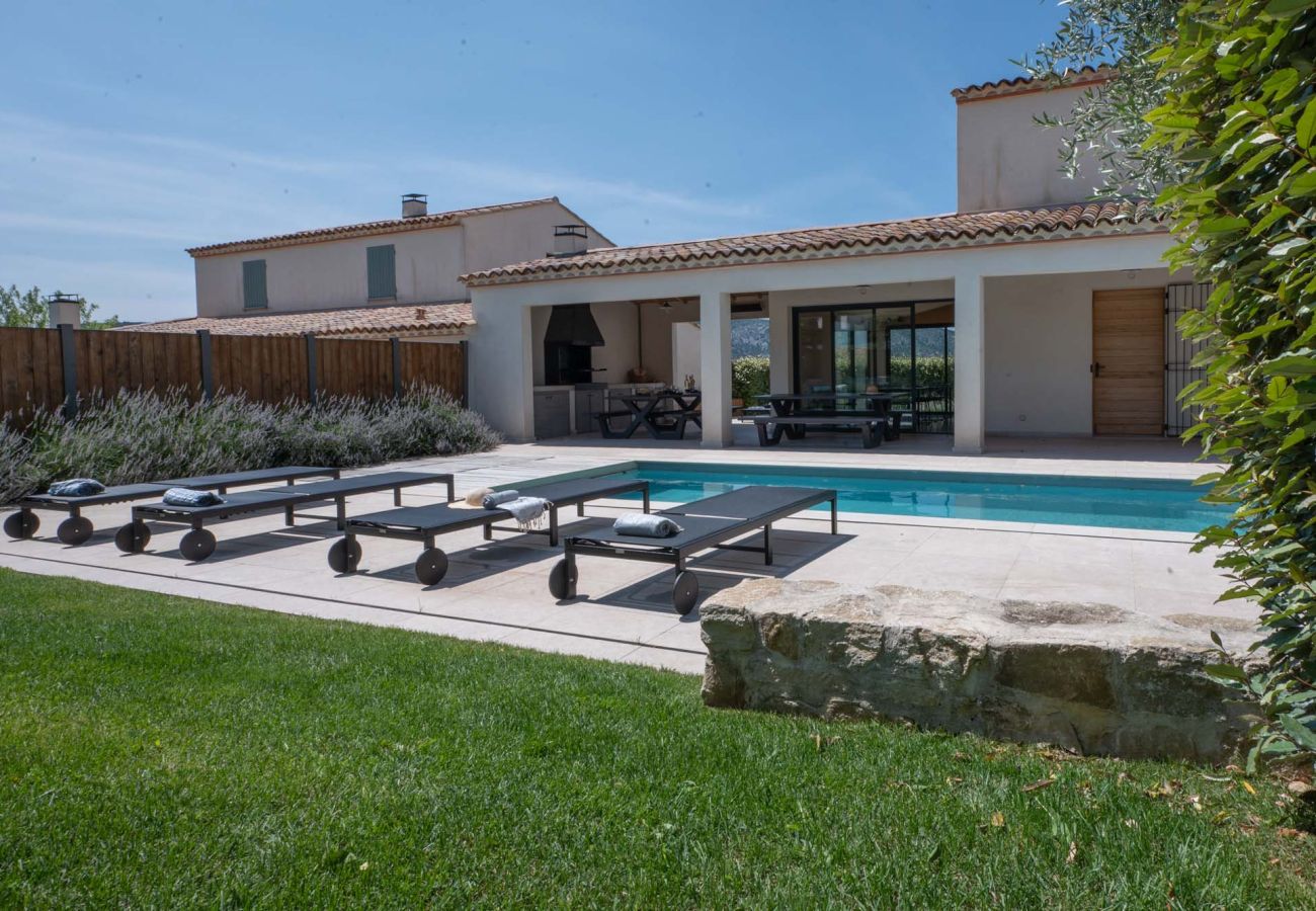 Villa in Malaucène - Beau Provence