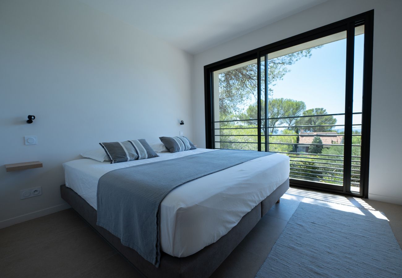 Villa in Saint Raphael - 83Le41