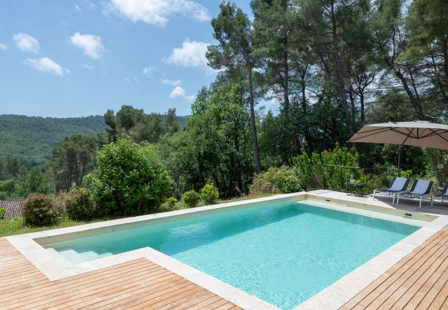Villa in Tourretes sur Loup - Mas des Violettes Villa in Tourretes sur Loup - Mas des Violettes