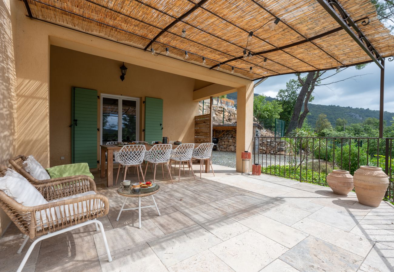 Villa in Tourretes sur Loup - Mas des Violettes
