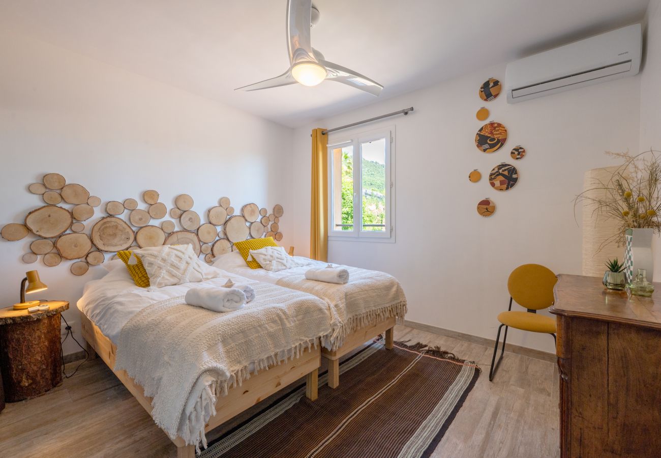 Villa in Tourretes sur Loup - Mas des Violettes