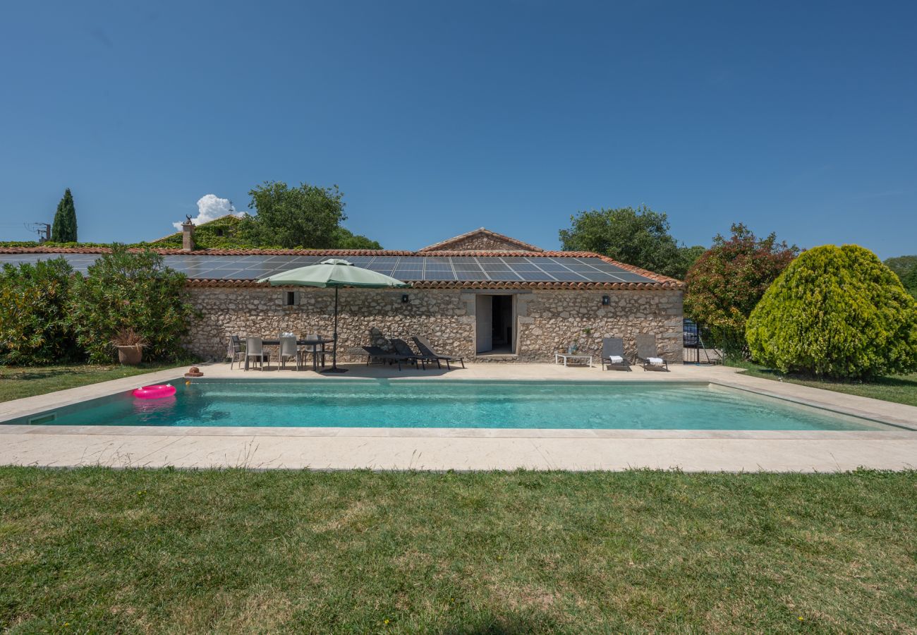 Villa in Viols-en-Laval - Mas de l'Avit