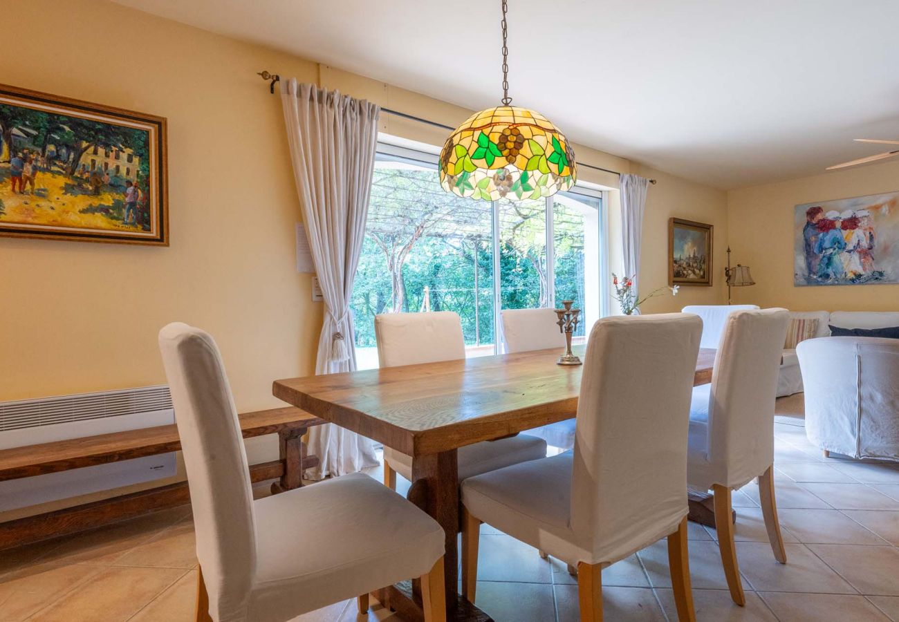 Villa in Villecroze - Beau Source