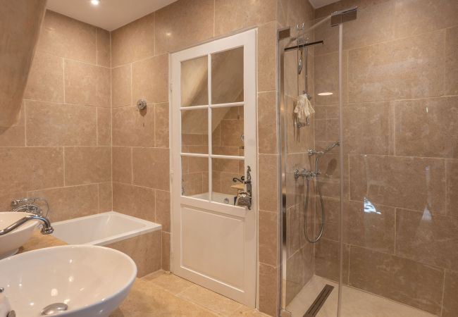 Villa in Cotignac - La Bergerie Caseneuve Villa in Cotignac - La Bergerie Caseneuve