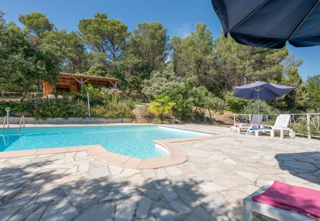 Villa in Cotignac - La Bergerie Caseneuve Villa in Cotignac - La Bergerie Caseneuve