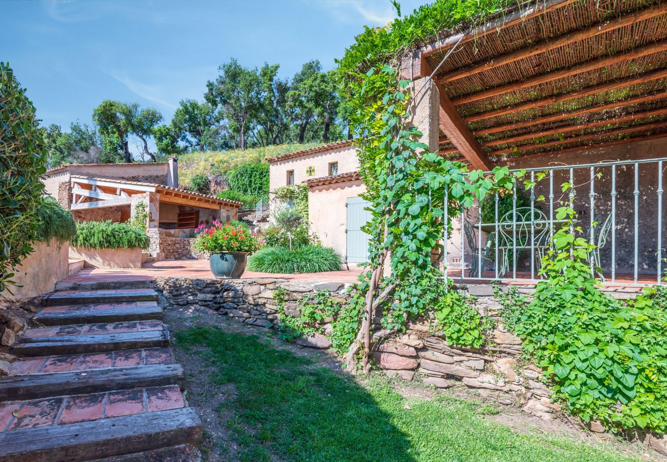 Villa in Grimaud - La Petite Colline d'Or