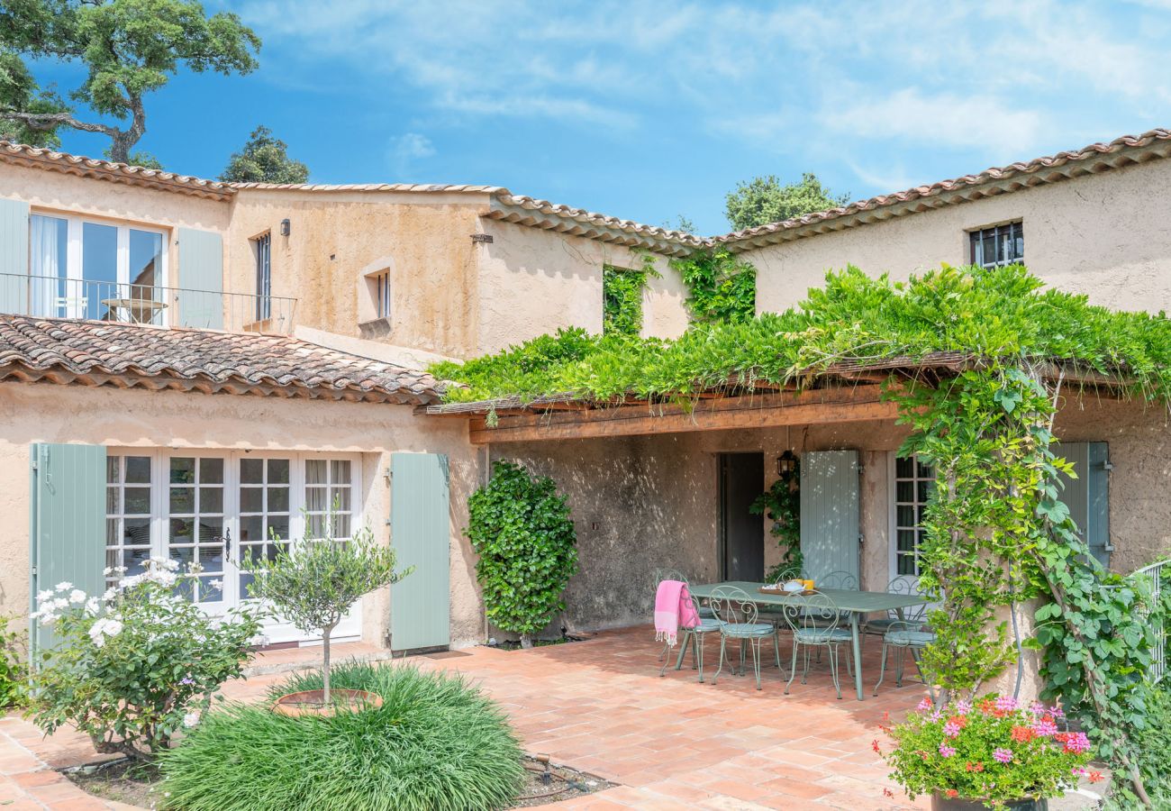 Villa in Grimaud - La Petite Colline d'Or