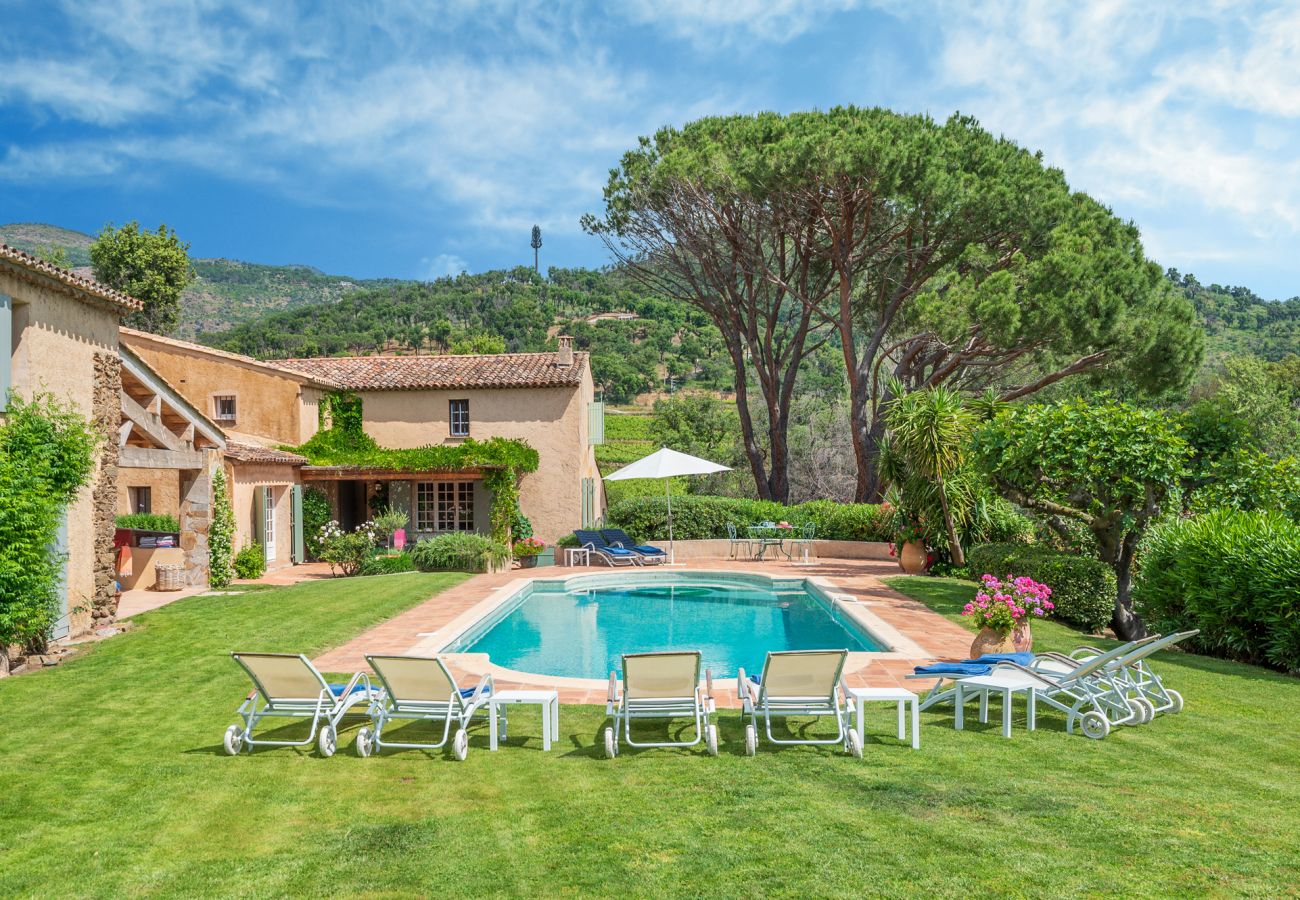 Villa in Grimaud - La Petite Colline d'Or