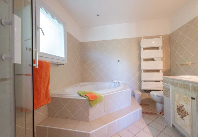 Villa à Nyons - La Vallée Villa à Nyons - La Vallée