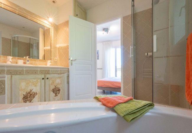 Villa à Nyons - La Vallée Villa à Nyons - La Vallée