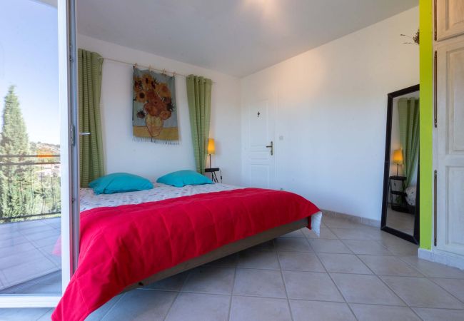 Villa à Nyons - La Vallée Villa à Nyons - La Vallée