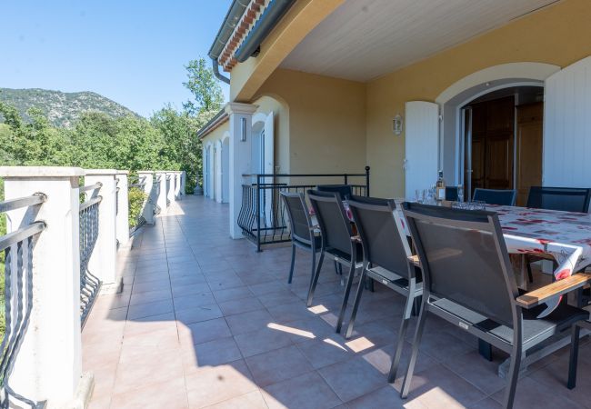 Villa à Nyons - La Vallée Villa à Nyons - La Vallée