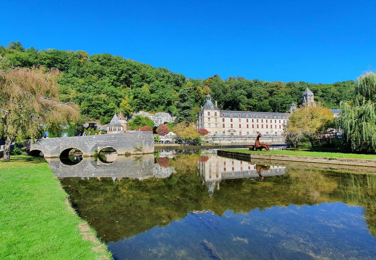 Villa à Saint-Avit-Sénieur - Senieur