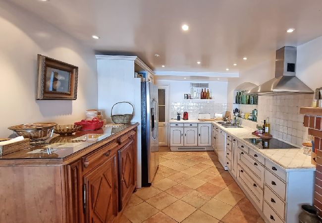 Villa à Théoule-sur-Mer - Lou Cade Villa à Théoule-sur-Mer - Lou Cade