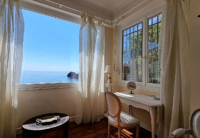 Villa à Théoule-sur-Mer - Lou Cade Villa à Théoule-sur-Mer - Lou Cade