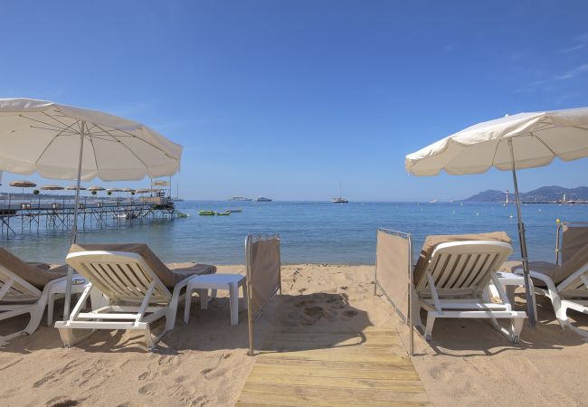 Villa à Théoule-sur-Mer - Lou Cade Villa à Théoule-sur-Mer - Lou Cade