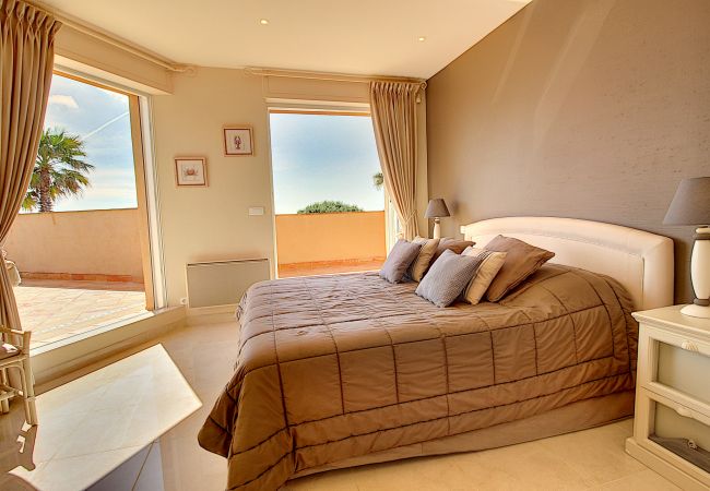 Villa à Sainte-Maxime - Amandier Villa à Sainte-Maxime - Amandier