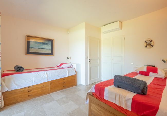 Villa à Sainte-Maxime - Mas Supérieure Villa à Sainte-Maxime - Mas Supérieure