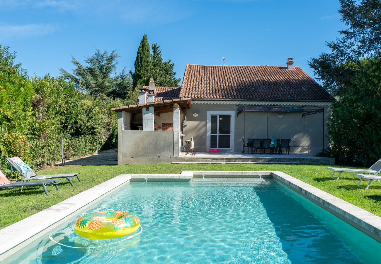 Villa à Saint-Etienne-du-Grès - La Bastide des Alpilles