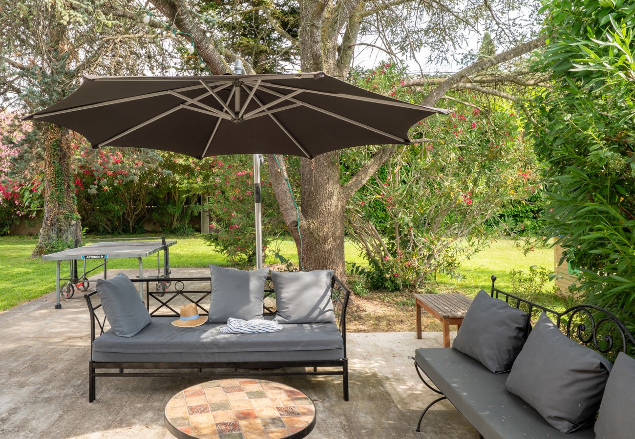 Villa à Saint-Etienne-du-Grès - La Bastide des Alpilles