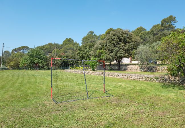 Villa à Lorgues - Le Jardin des Enfants Villa à Lorgues - Le Jardin des Enfants