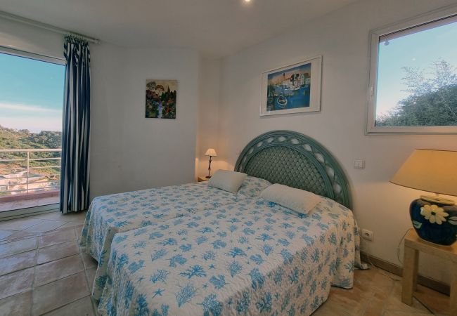 Villa à Sainte-Maxime - Pass d'Horizon Villa à Sainte-Maxime - Pass d'Horizon