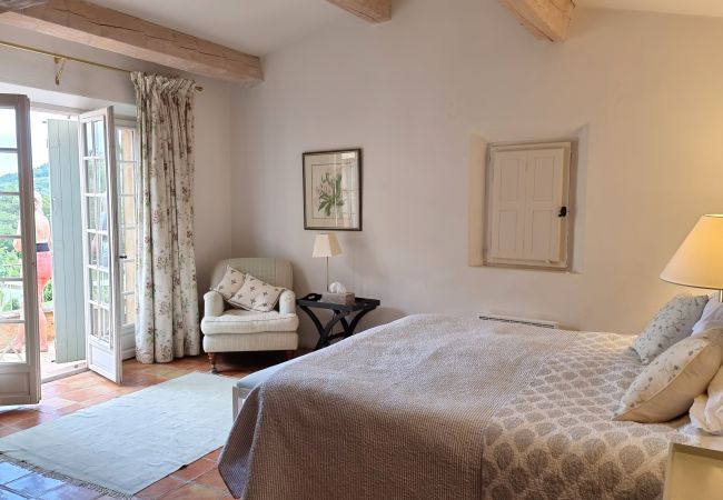 Villa à Grimaud - La Colline d’Or Villa à Grimaud - La Colline d’Or