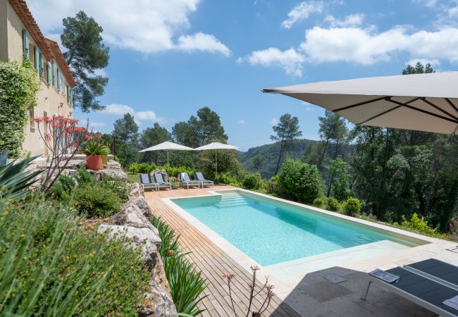 Villa à Tourretes sur Loup - Mas des Violettes Villa à Tourretes sur Loup - Mas des Violettes