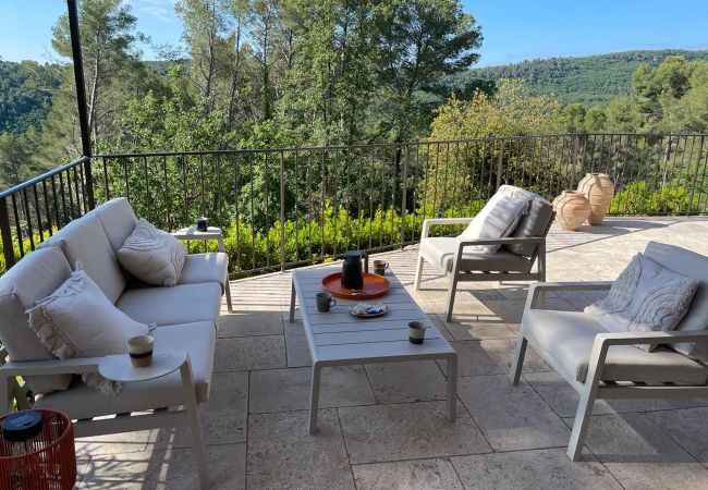 Villa à Tourretes sur Loup - Mas des Violettes Villa à Tourretes sur Loup - Mas des Violettes