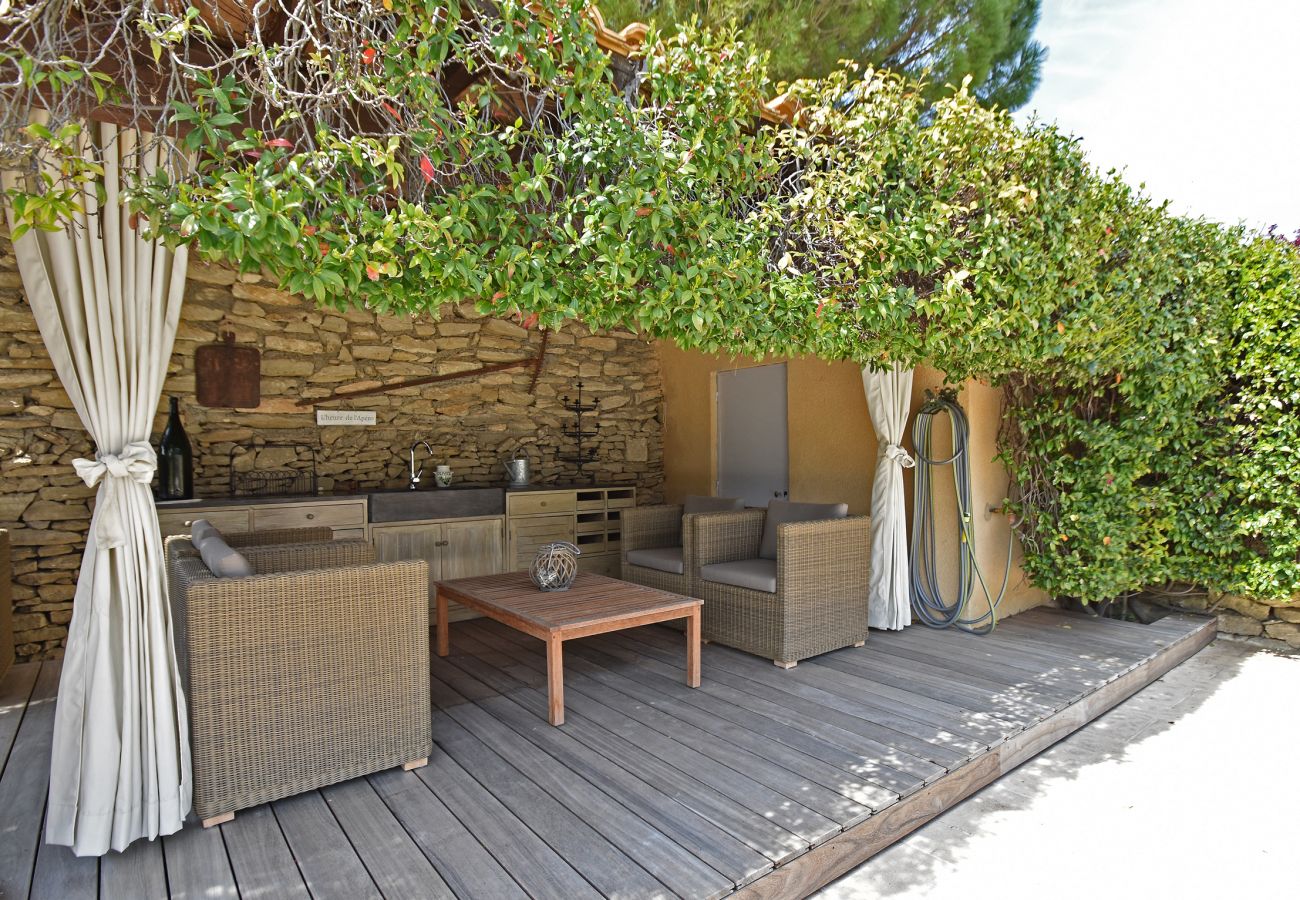 Villa à Saint-Quentin-la-Poterie - Jardin d’Uzès