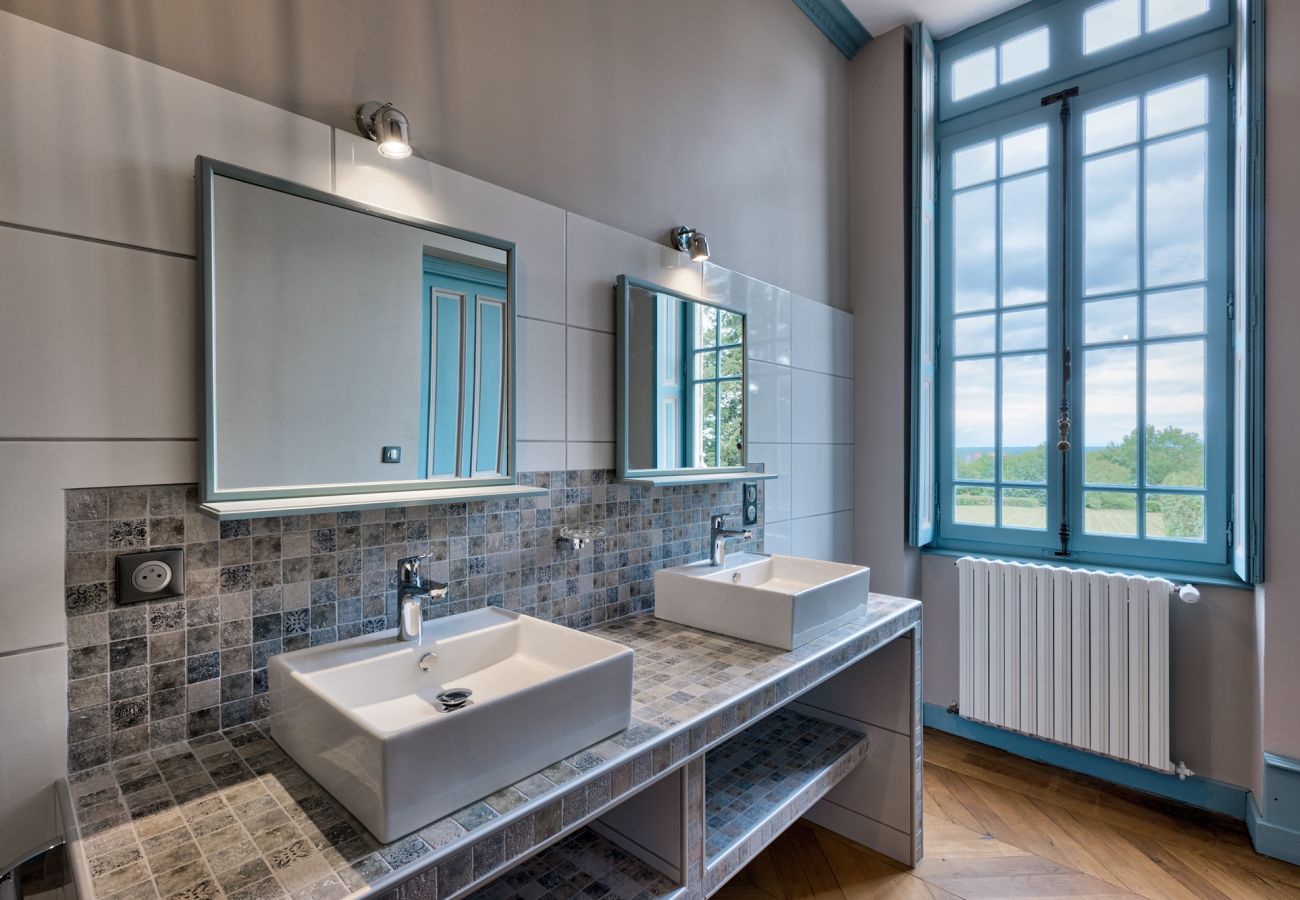 Villa à Cuisery - Château de Montrevost