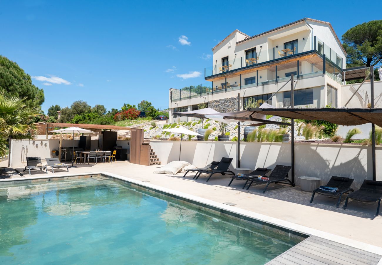 Villa à Nîmes - garrigues