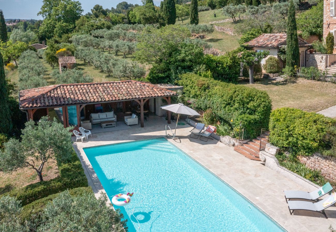 Villa à Aups - Bastide des Cyprès