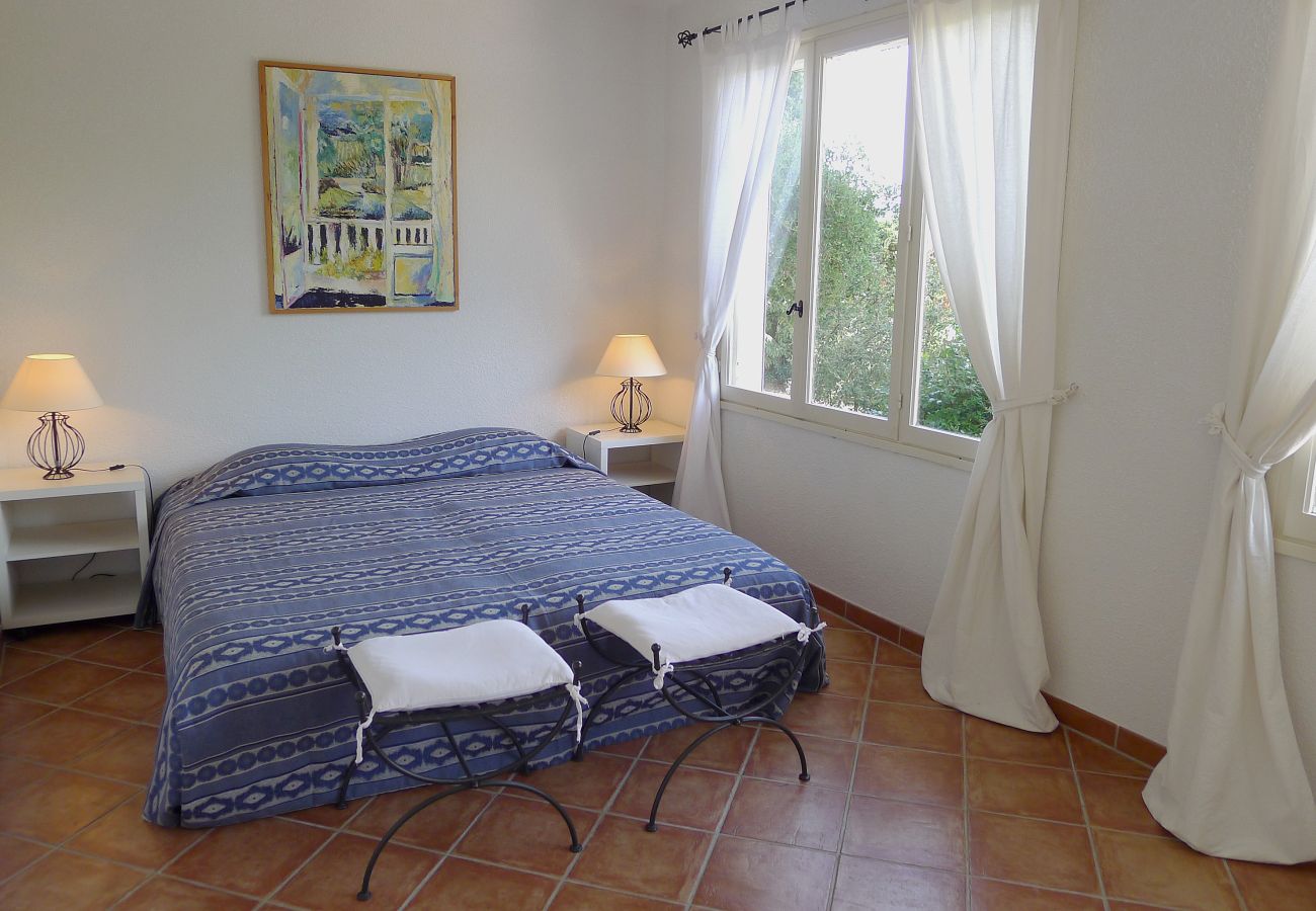 Villa in Sainte-Maxime - 83CARG · Villa Escarguel