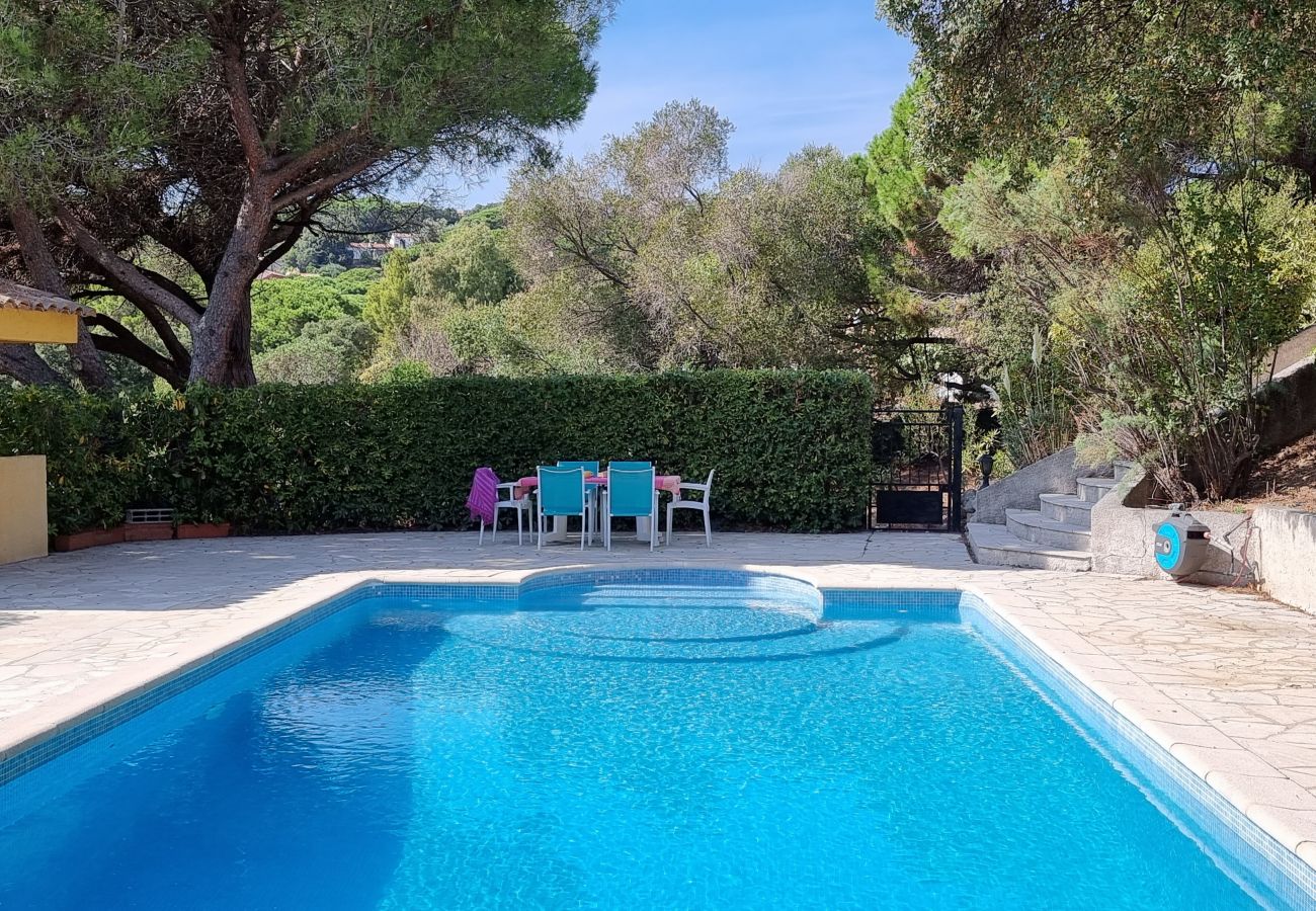 Villa in Sainte-Maxime - 83LINE- Line