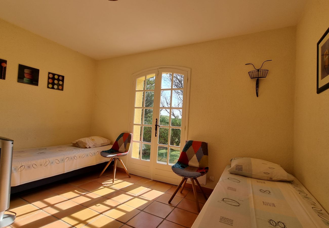 Villa in Sainte-Maxime - 83LINE- Line