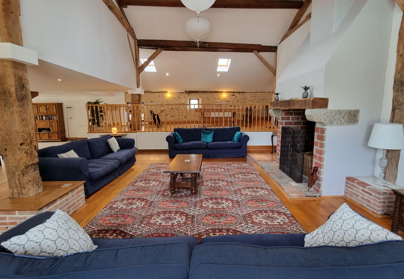Villa in Mainzac - 16ABBO - Le Breuil