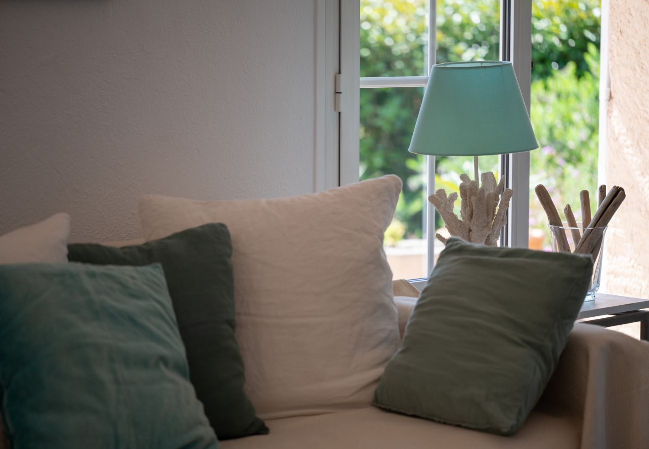 Villa in Sainte-Maxime - 83AZURINE