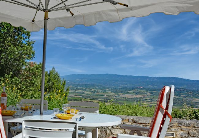 84LUCK, Terras met adembenemend uitzicht, Murs, Lubéron, Provence, Zuid-Frankrijk
