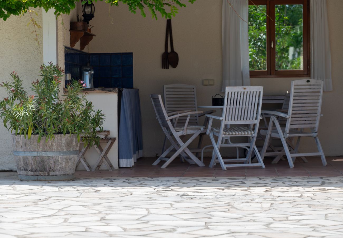 Villa in Cesseras - Le Bariole