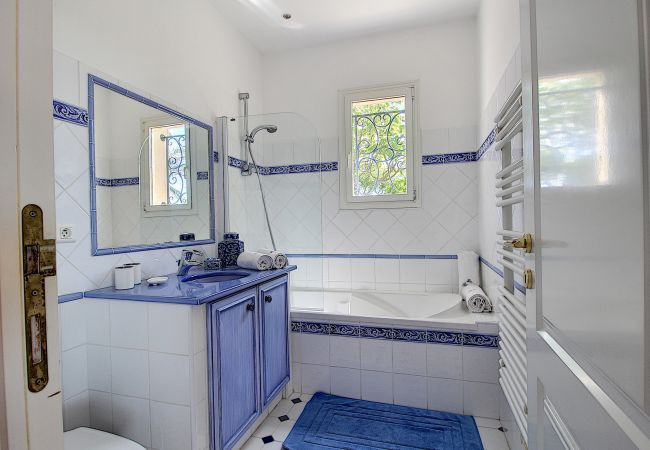 Villa in Sainte-Maxime - Amandier Villa in Sainte-Maxime - Amandier