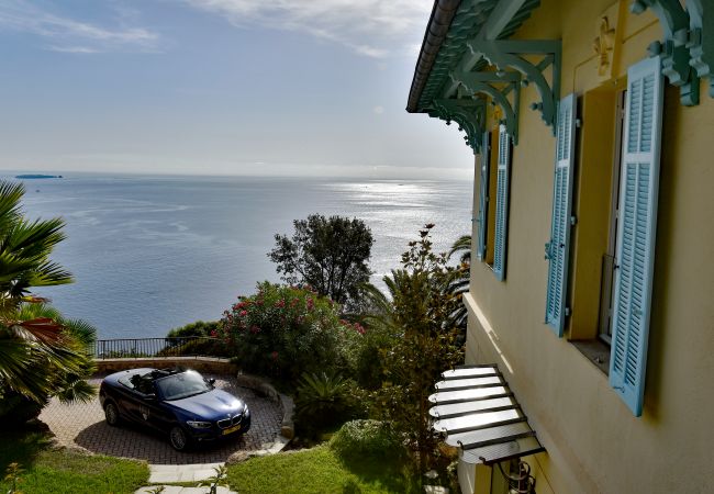 Villa 06LERI - Omheind terrein met Prive parking met zeezicht - Théoule-sur Mer, Côte d'Azur